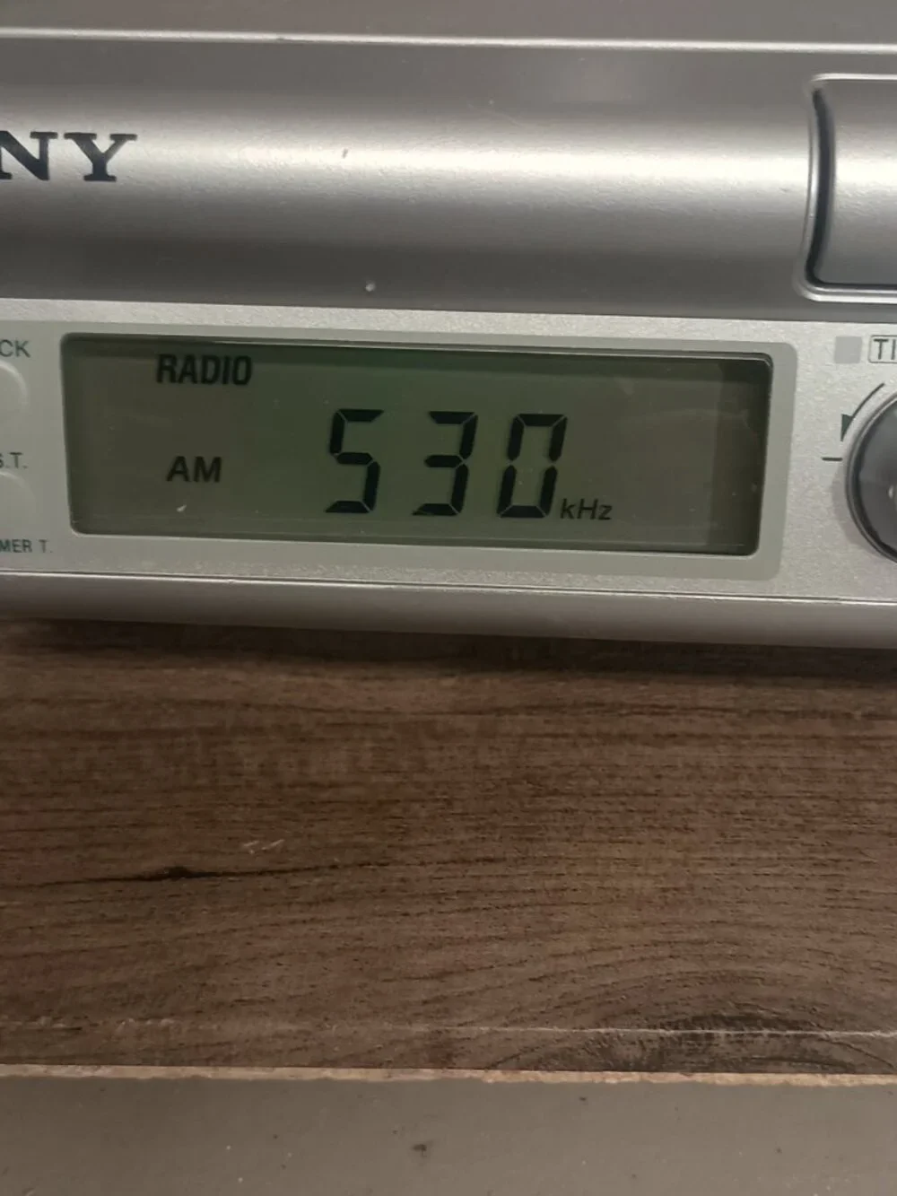 Sony Under Counter CD AM/FM Radio Player Model ICF-CD543RM Tested No Remote